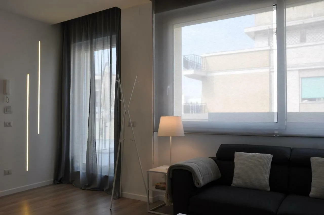 Nicola'S Apartments Bari