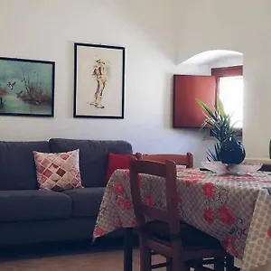 Holiday home Palazzo Manfredi 37, Bari